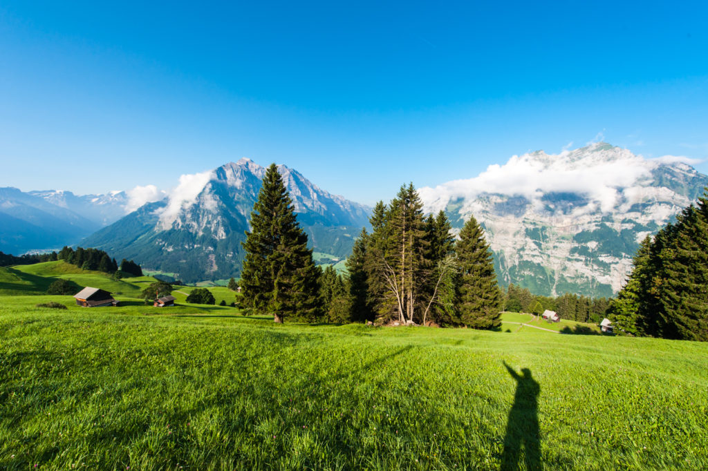 Glarus --> Skihütte --> Schilt ©Tobias Marti